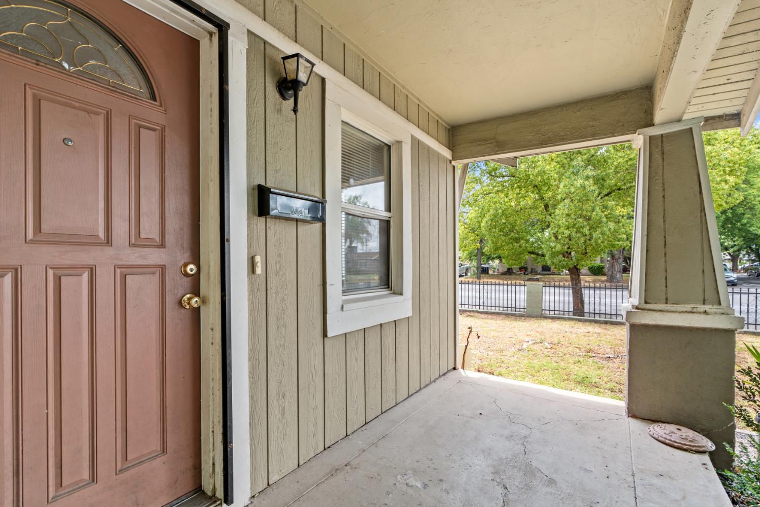 221 ALTURAS, Modesto, CA 95351