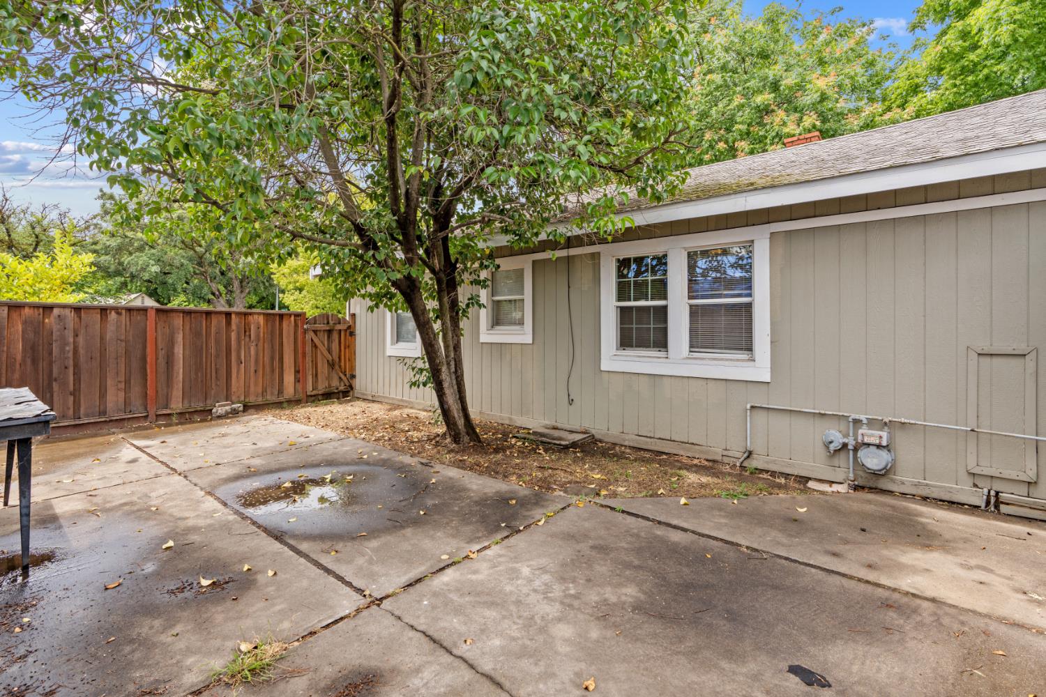 221 ALTURAS, Modesto, CA 95351