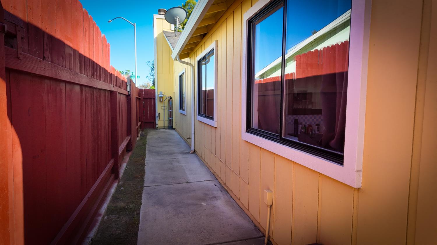 1701 Pawtucket Ave, Modesto, CA 95358