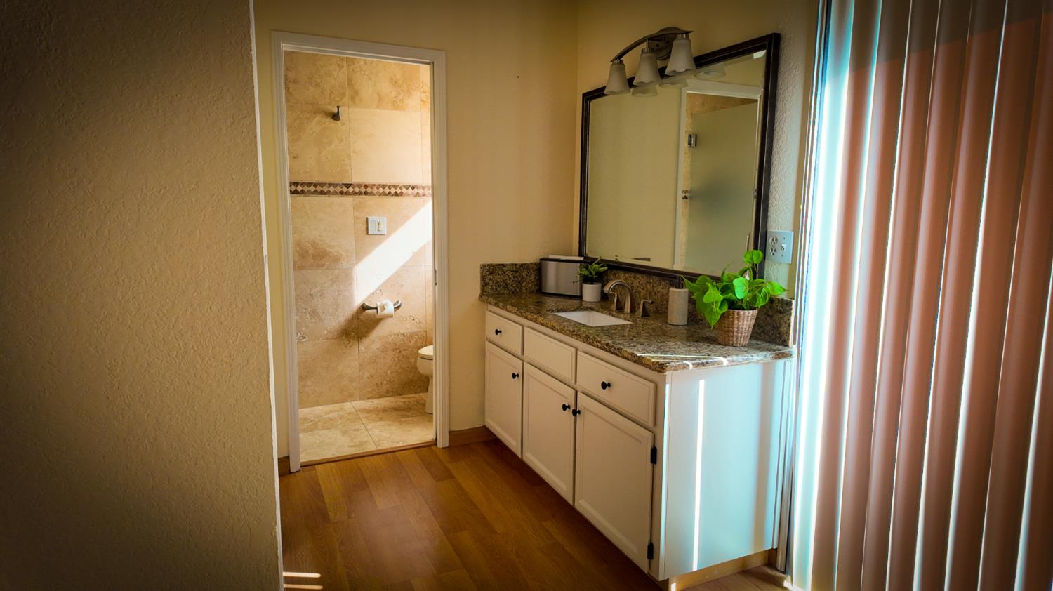 1701 Pawtucket Ave, Modesto, CA 95358