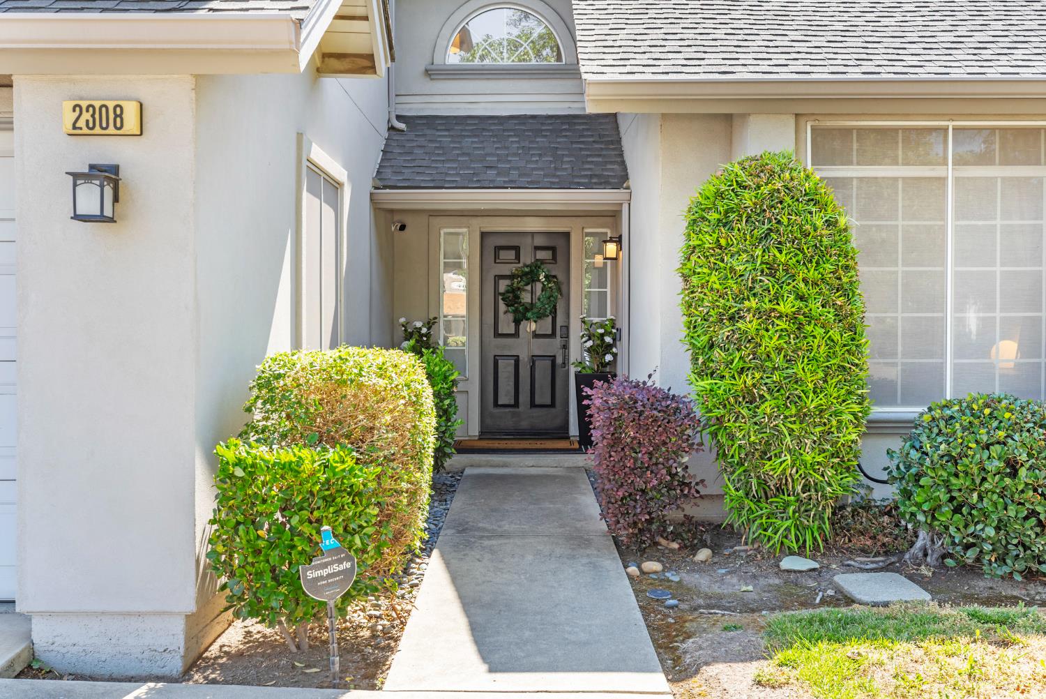 2308 Grouse Crossing Way, Modesto, CA 95355