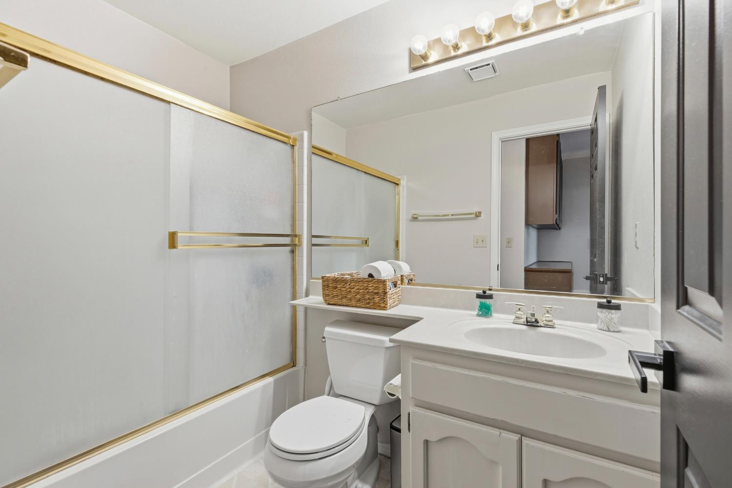 2308 Grouse Crossing Way, Modesto, CA 95355