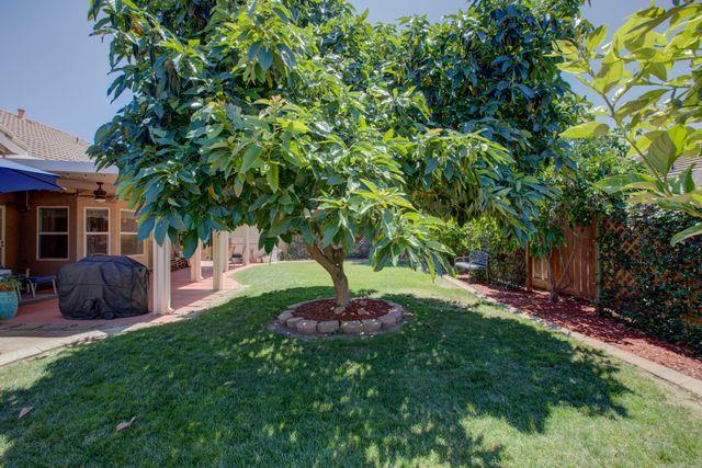 1817 San Gabriel Dr, Hughson, CA 95326