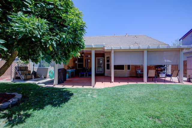 1817 San Gabriel Dr, Hughson, CA 95326