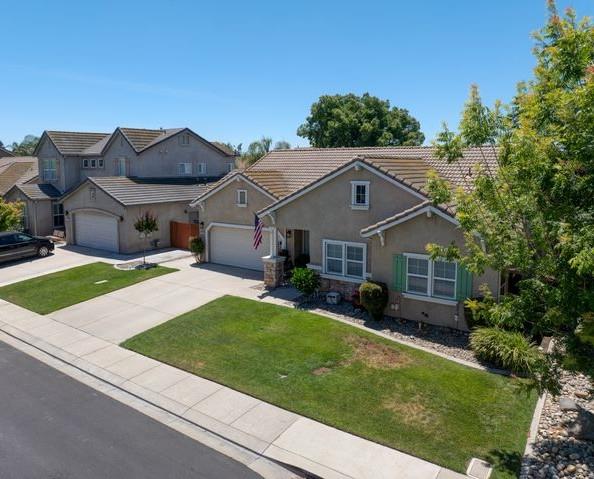 1817 San Gabriel Dr, Hughson, CA 95326