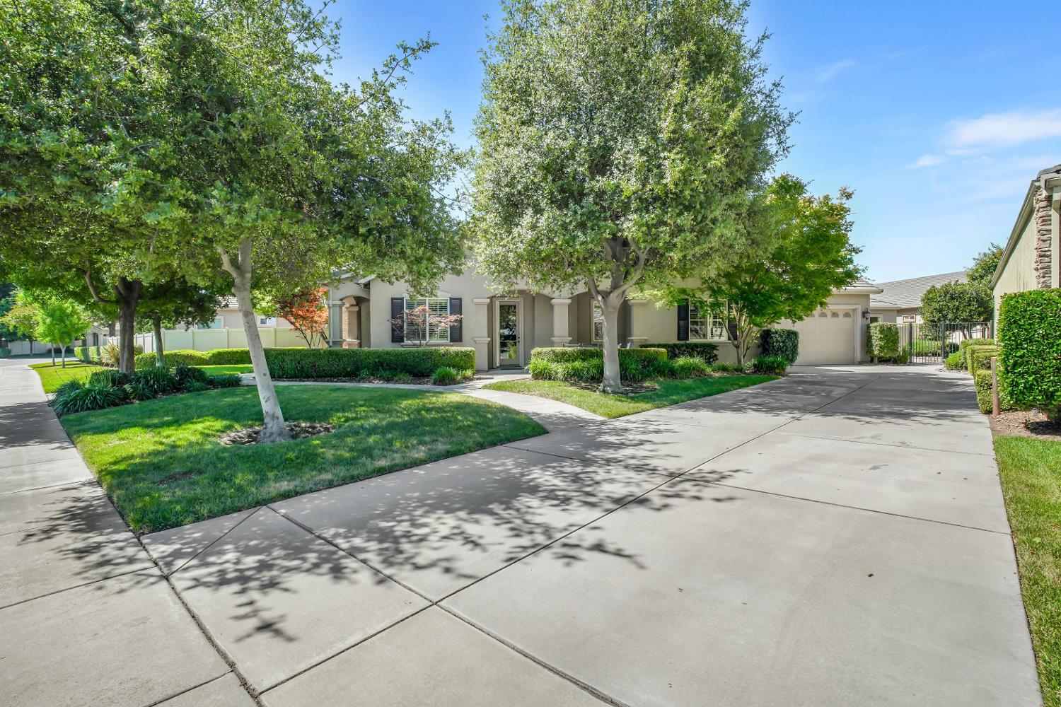 2431 Cypress Point Dr, Turlock, CA 95380