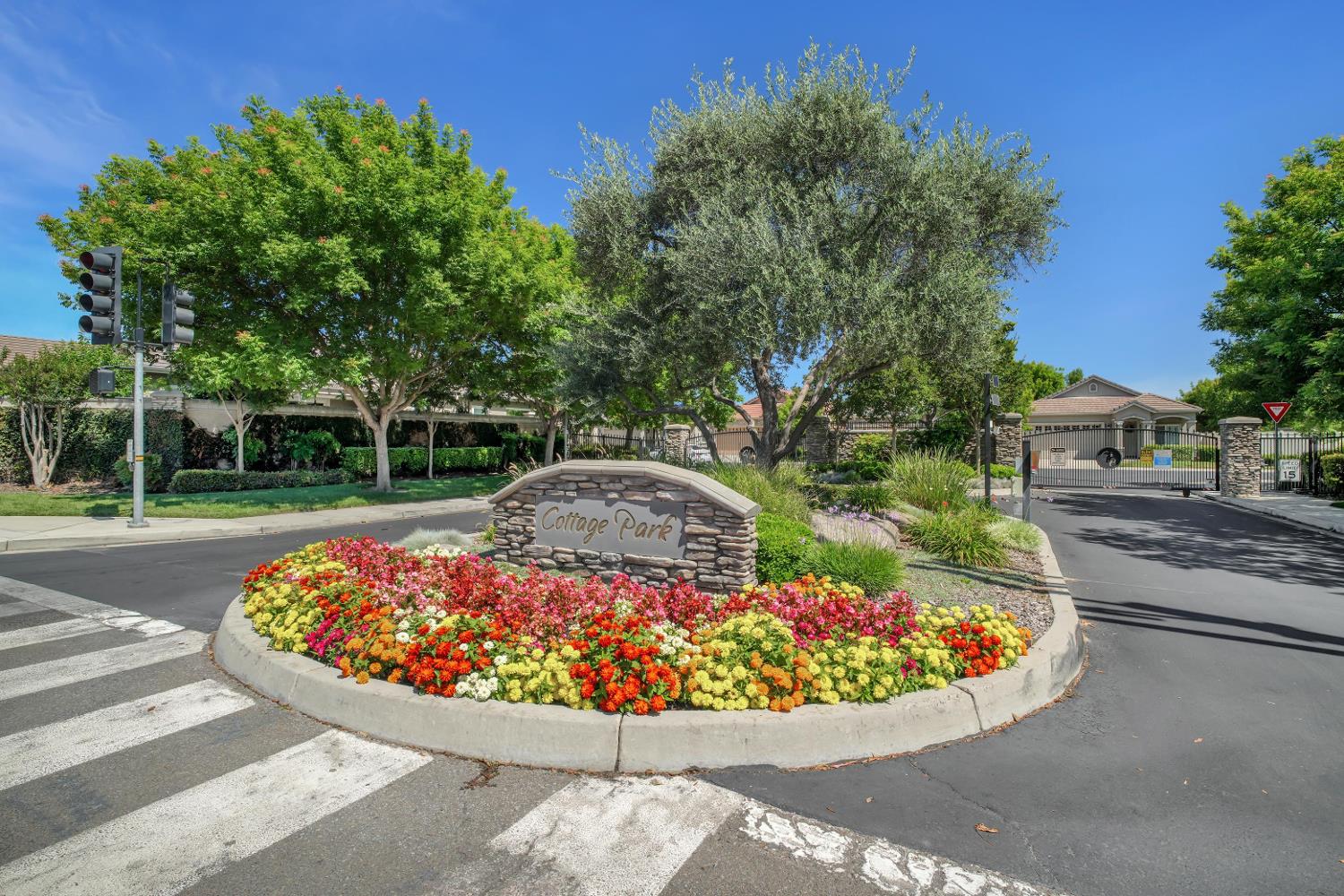 2431 Cypress Point Dr, Turlock, CA 95380