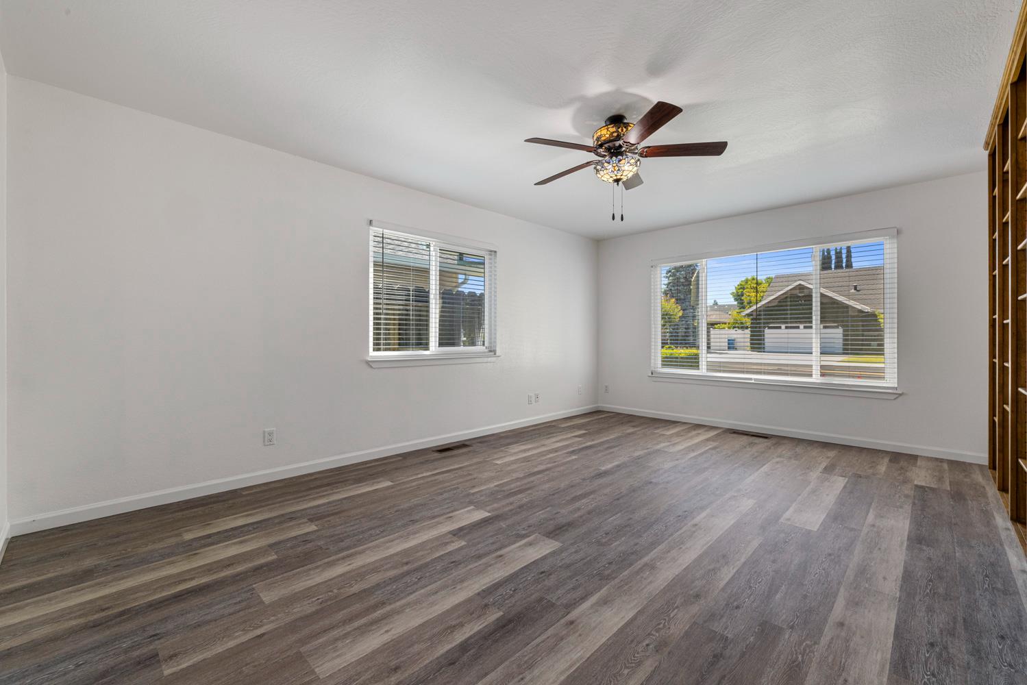 335 North Ave, Turlock, CA 95382