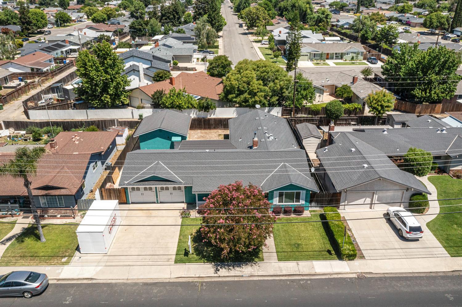 335 North Ave, Turlock, CA 95382