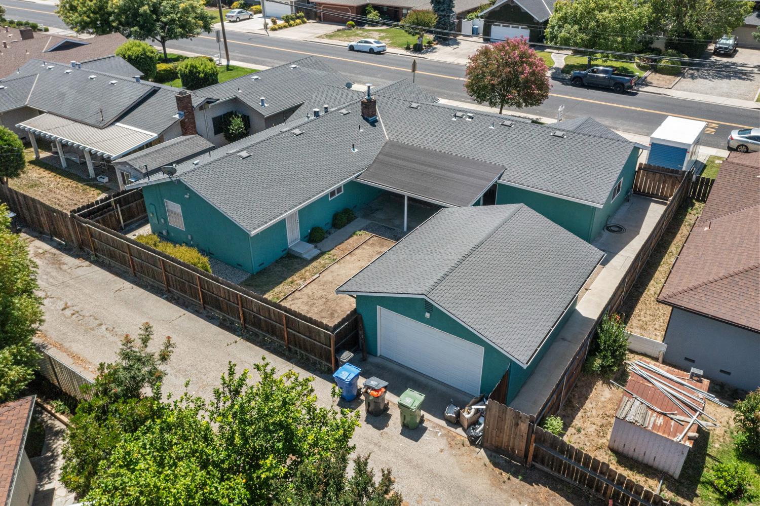 335 North Ave, Turlock, CA 95382