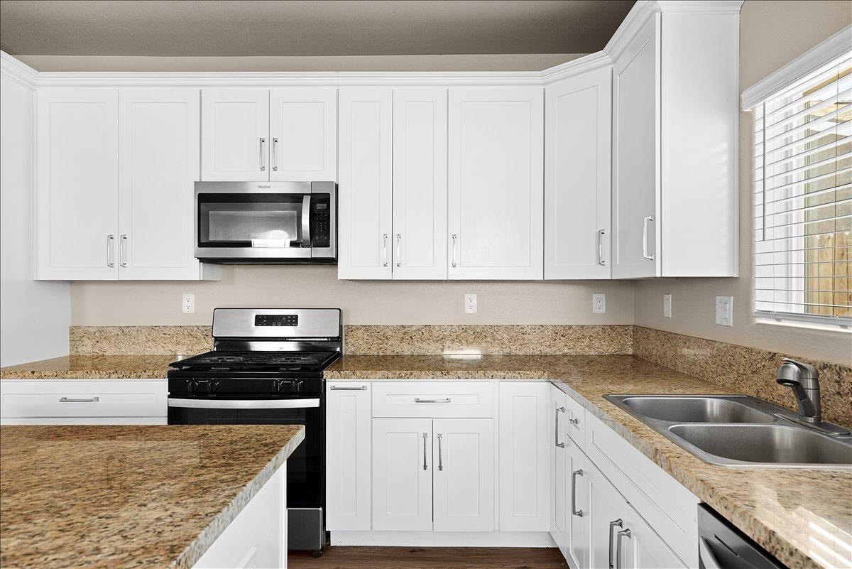 523 Barcelona Ct, Merced, CA 95341