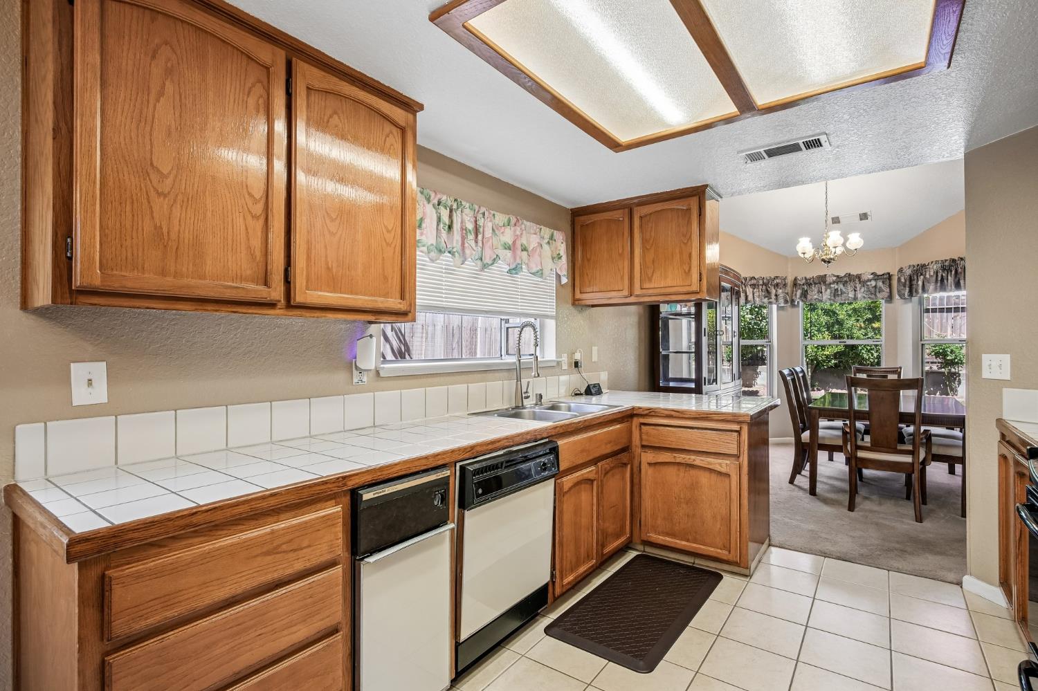 424 Goldrun Dr, Modesto, CA 95354
