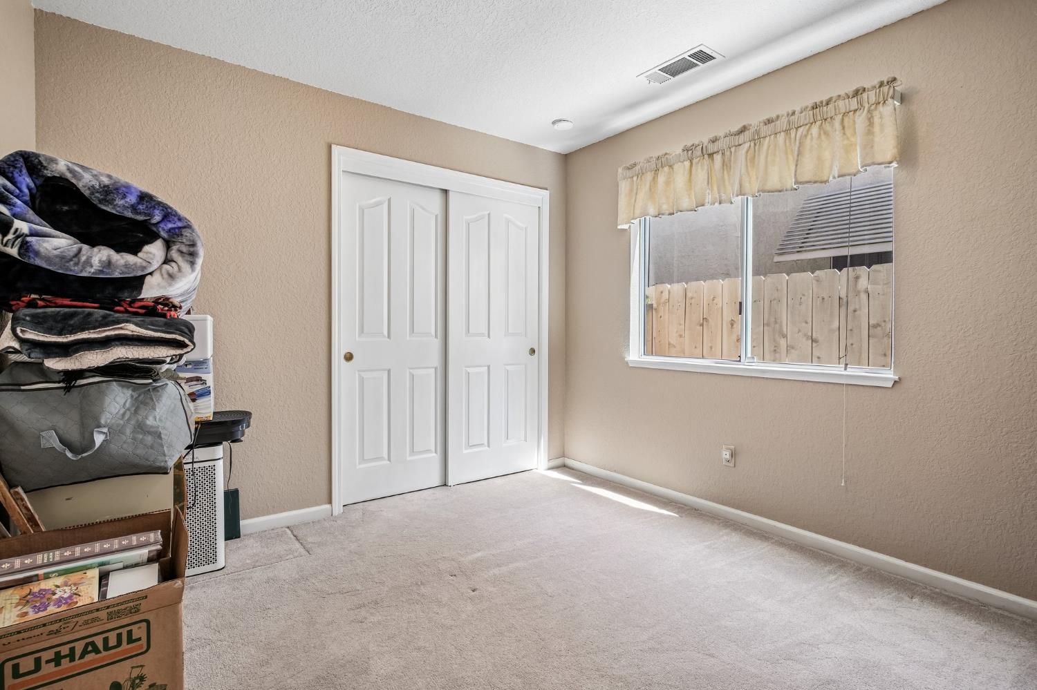 424 Goldrun Dr, Modesto, CA 95354