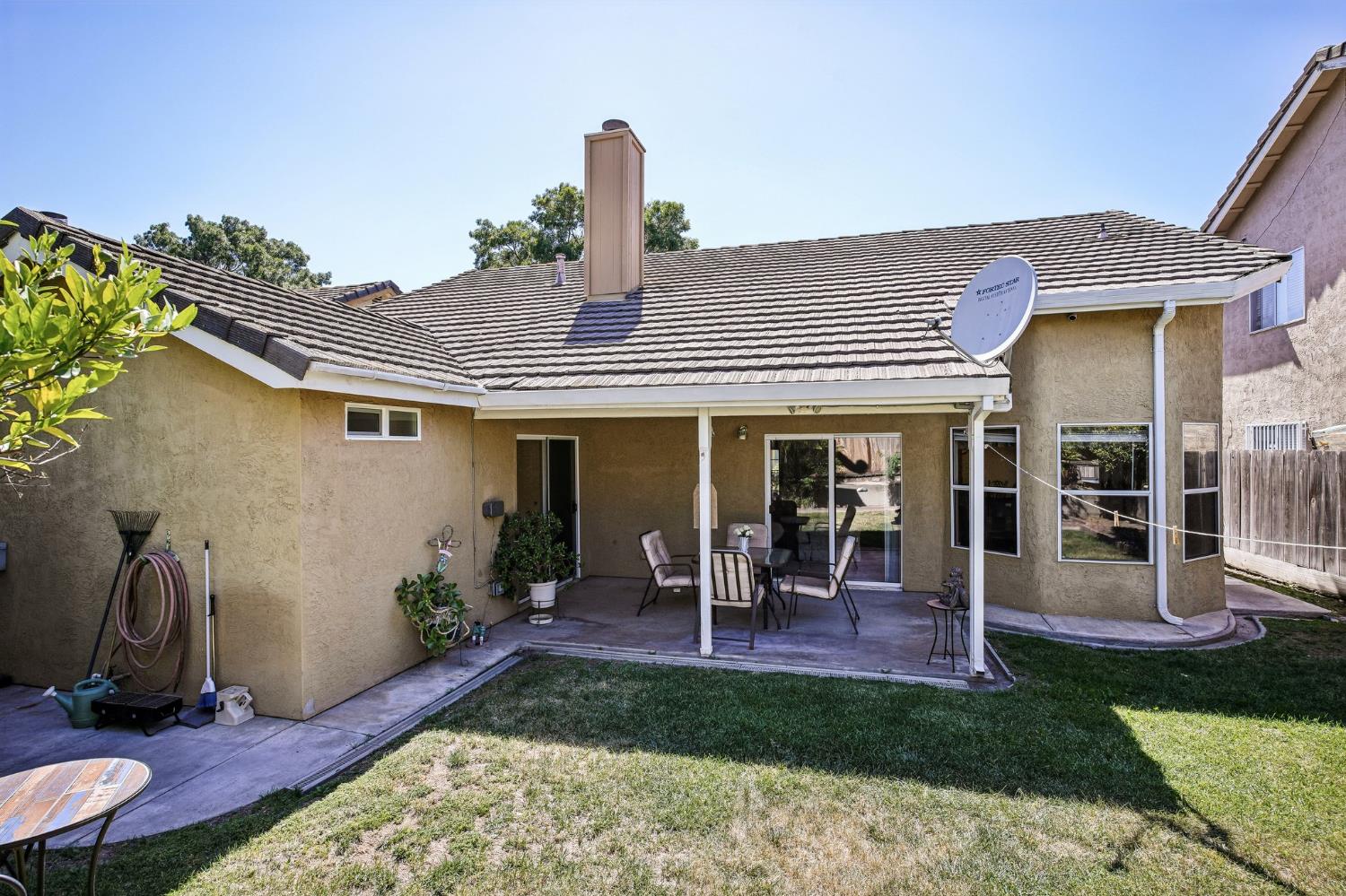 424 Goldrun Dr, Modesto, CA 95354