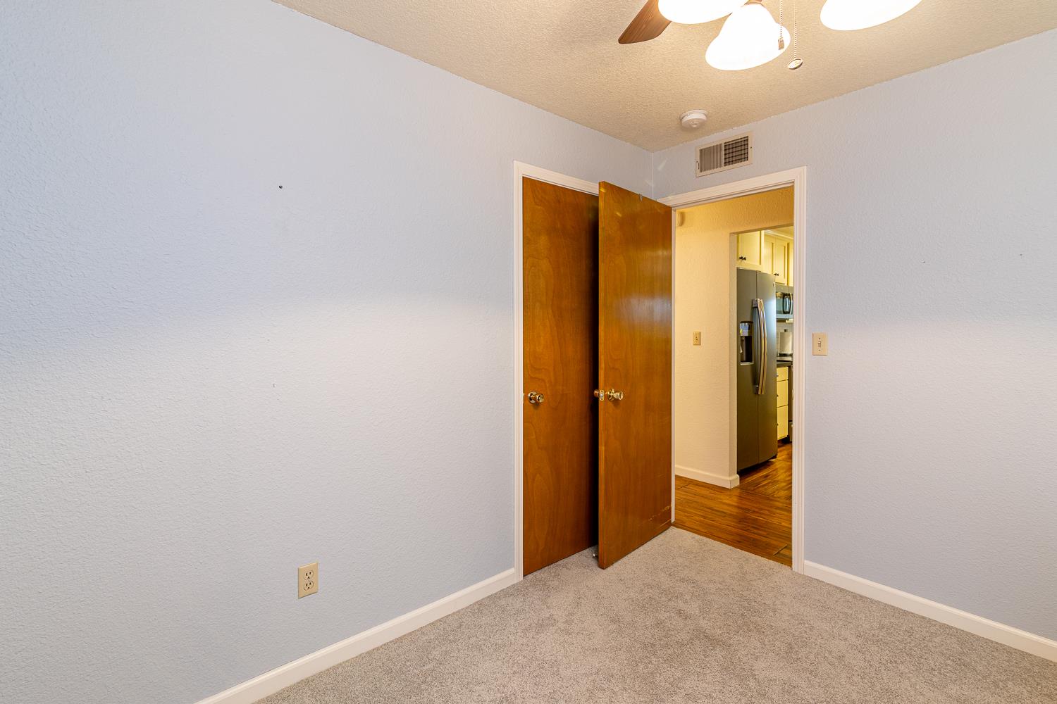 1320 Wylmawood Ln, Modesto, CA 95355