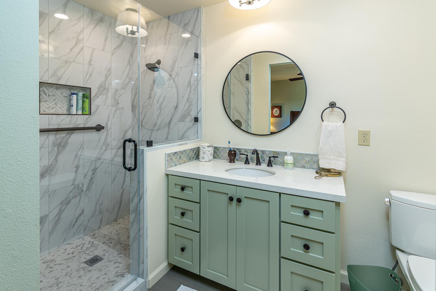 1320 Wylmawood Ln, Modesto, CA 95355