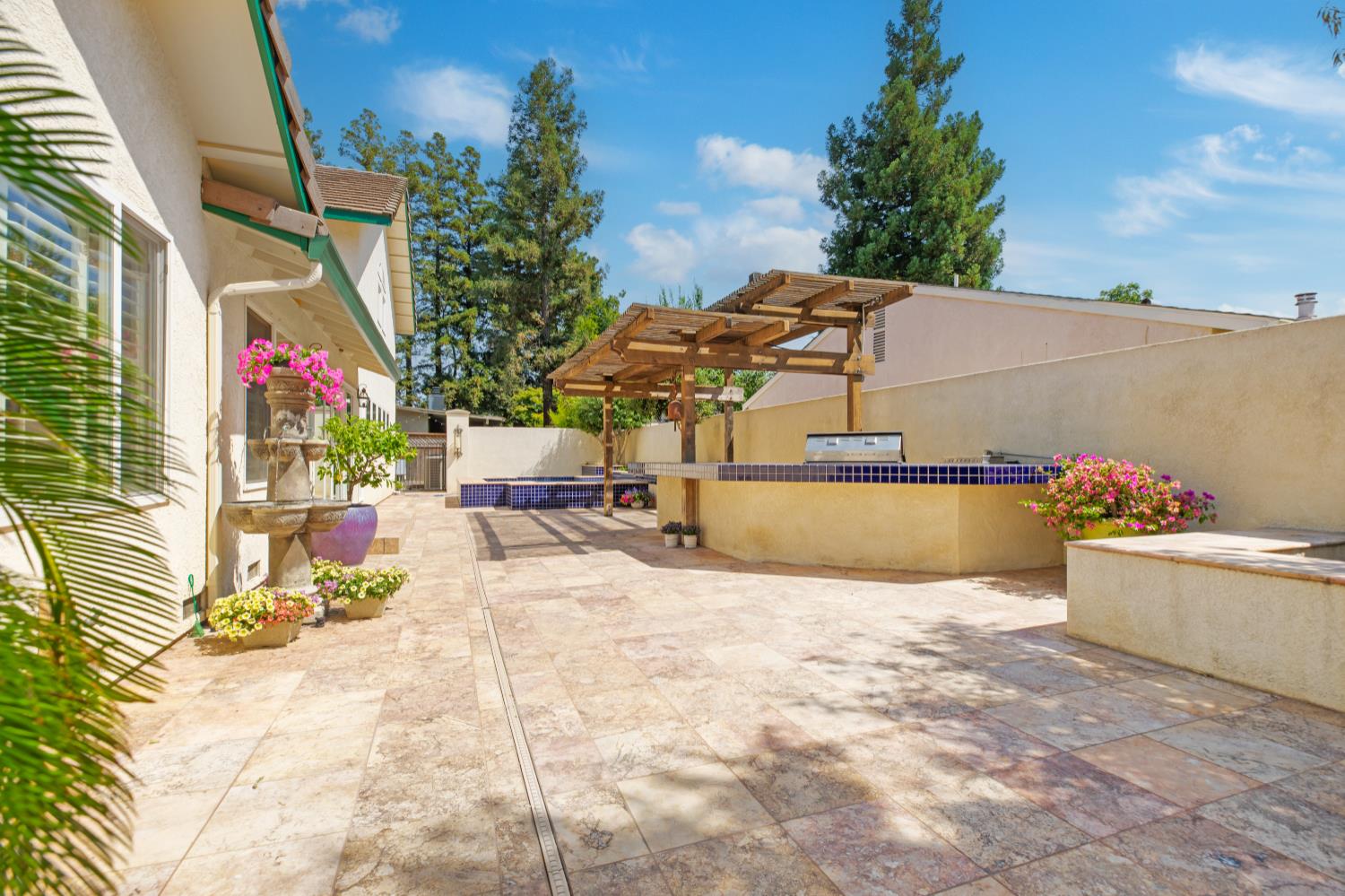 3900 Marydale Way, Modesto, CA 95355