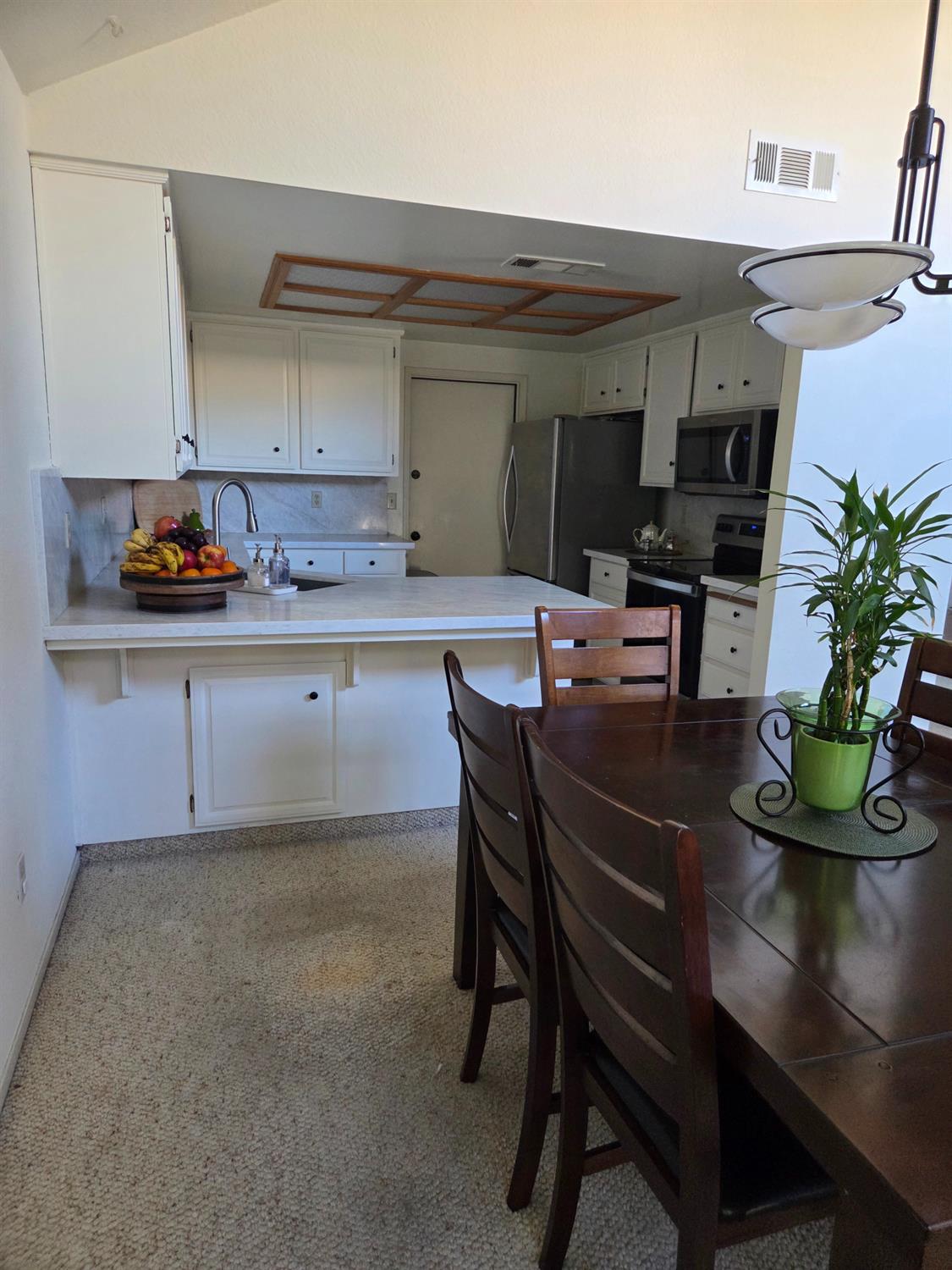 1804 Oak Leaf Dr, Modesto, CA 95354