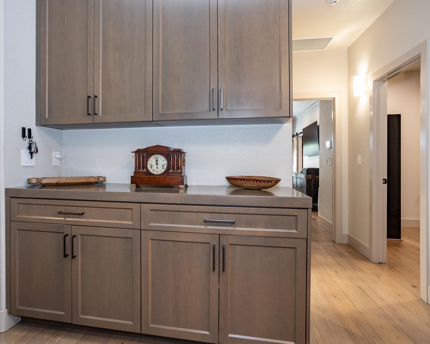 6509 Catkin Ct, Hughson, CA 95326