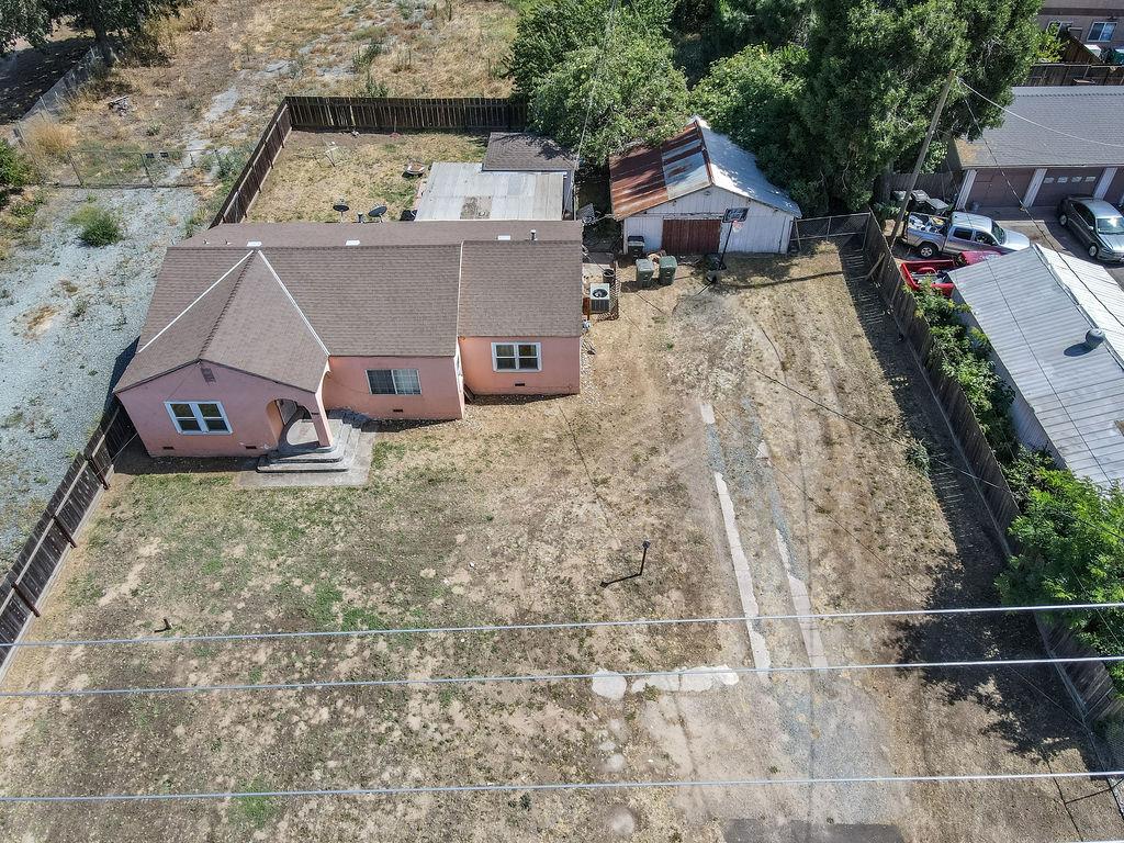 12224 Yosemite Blvd, Waterford, CA 95386