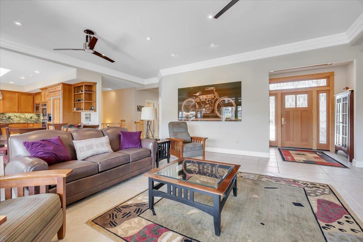 421 Sanguinetti Dr, Copperopolis, CA 95228