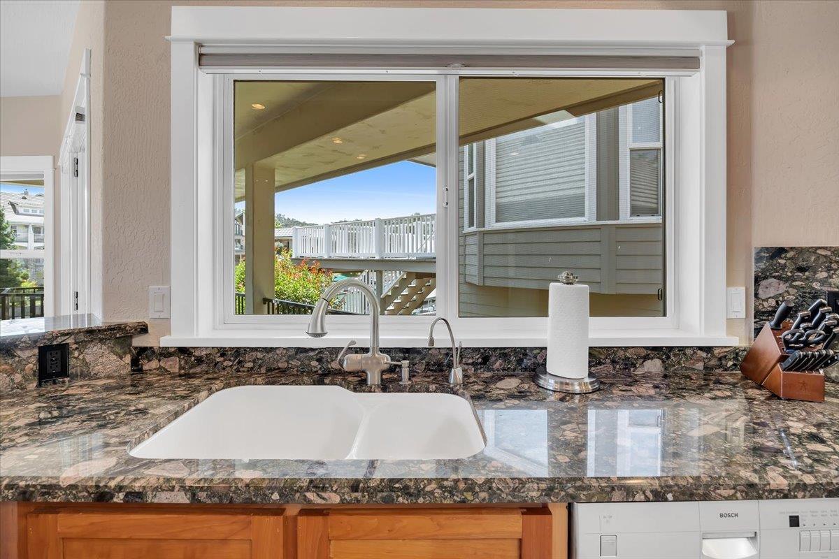 421 Sanguinetti Dr, Copperopolis, CA 95228