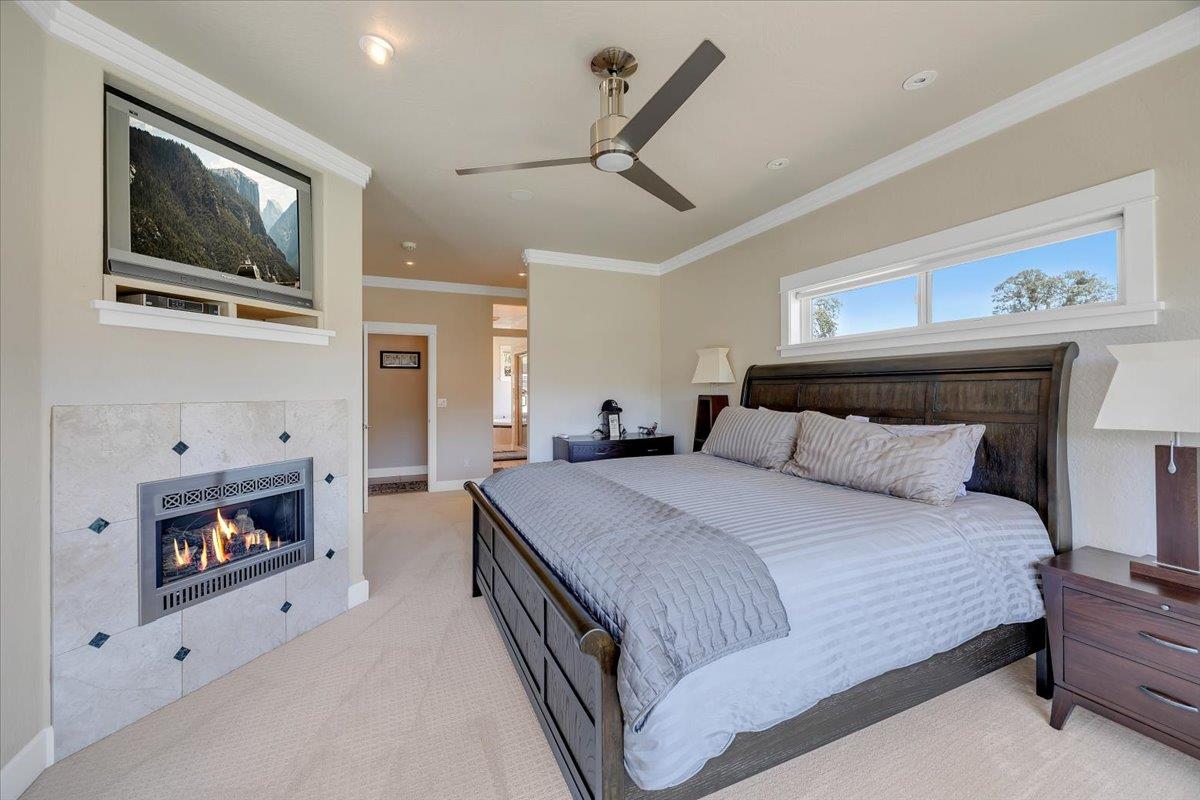 421 Sanguinetti Dr, Copperopolis, CA 95228