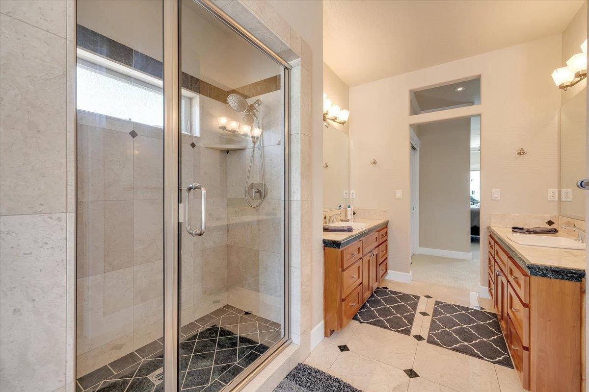 421 Sanguinetti Dr, Copperopolis, CA 95228