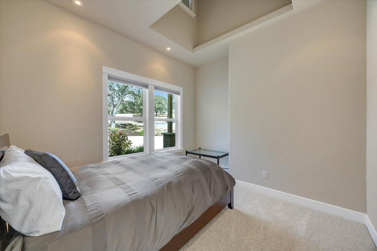 421 Sanguinetti Dr, Copperopolis, CA 95228