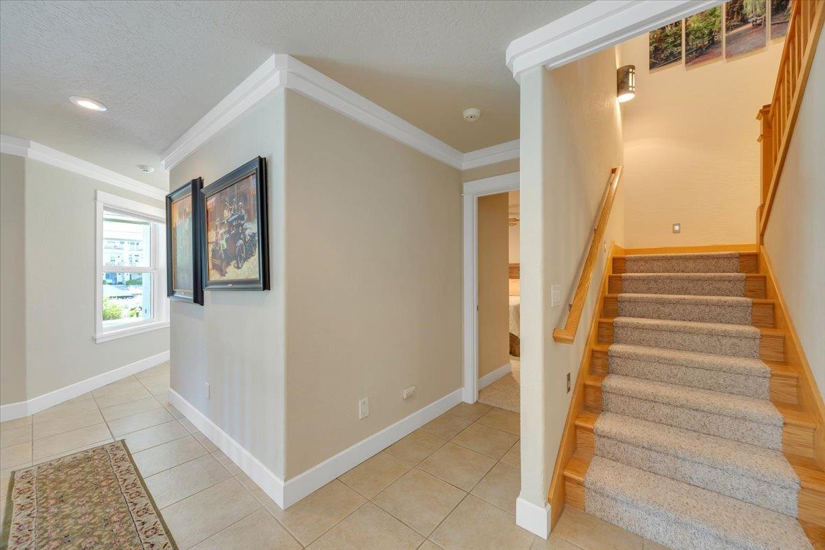 421 Sanguinetti Dr, Copperopolis, CA 95228