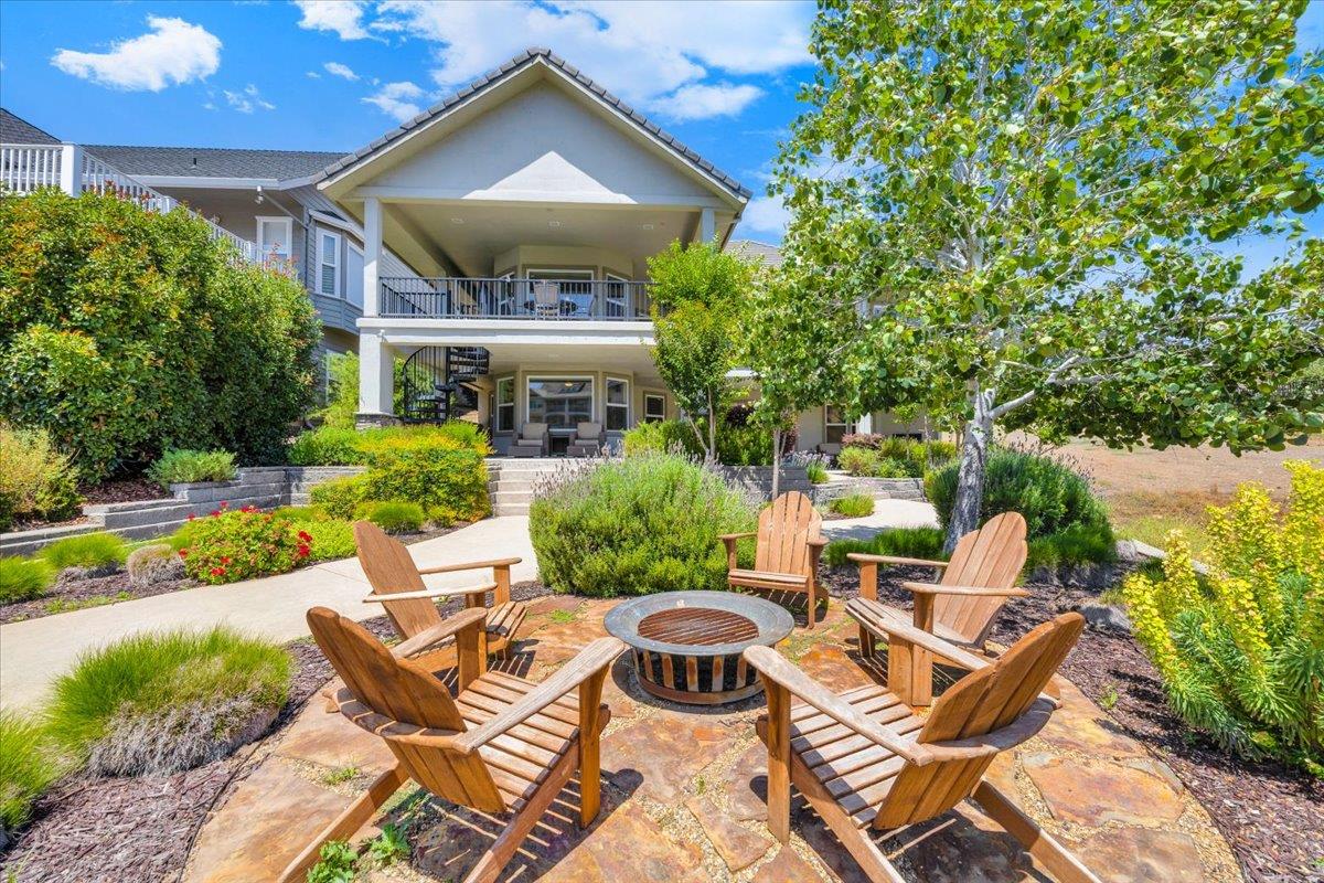 421 Sanguinetti Dr, Copperopolis, CA 95228