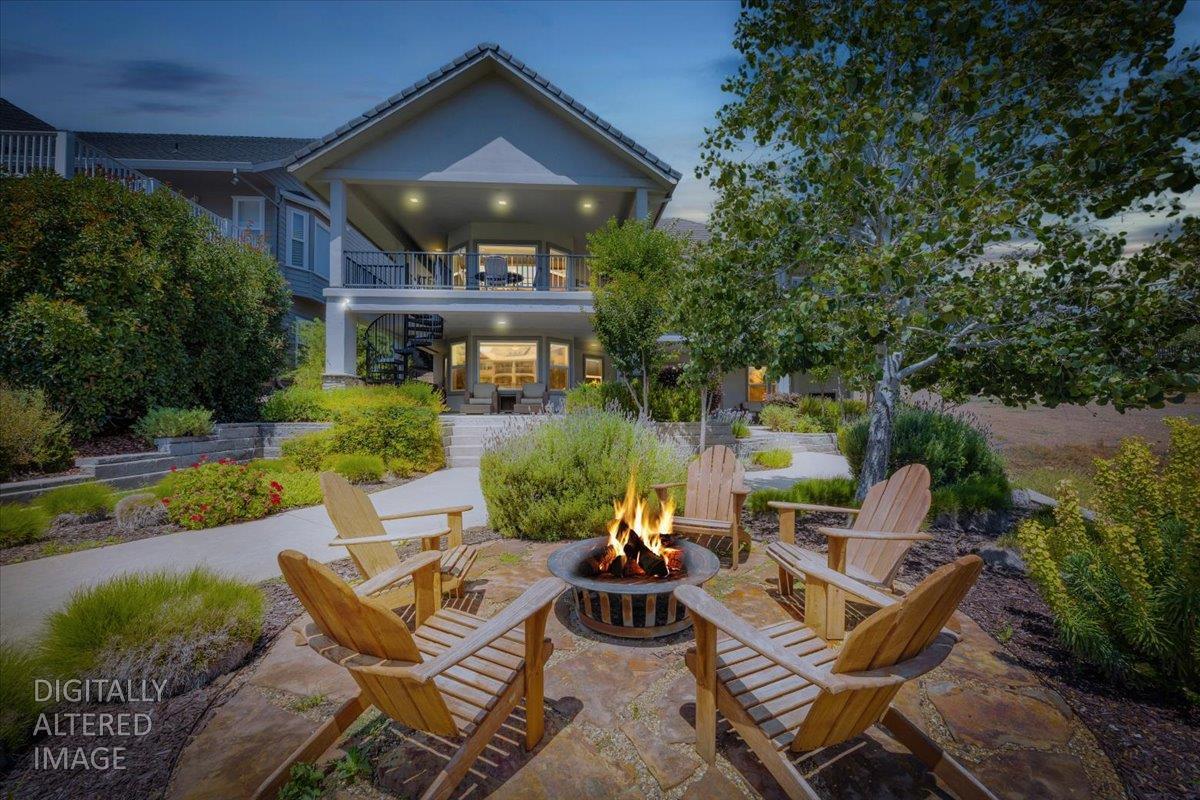 421 Sanguinetti Dr, Copperopolis, CA 95228