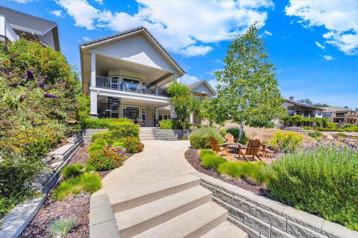 421 Sanguinetti Dr, Copperopolis, CA 95228
