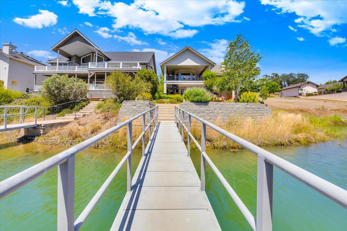 421 Sanguinetti Dr, Copperopolis, CA 95228