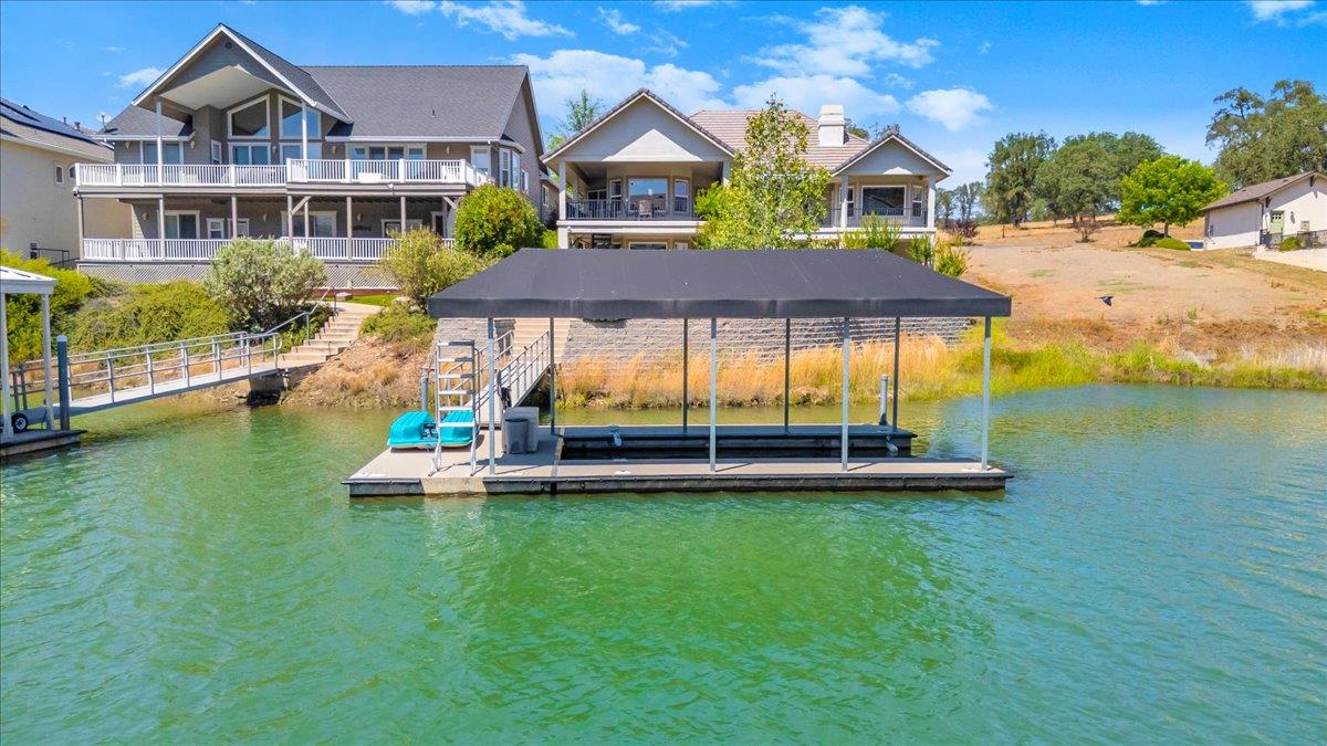 421 Sanguinetti Dr, Copperopolis, CA 95228