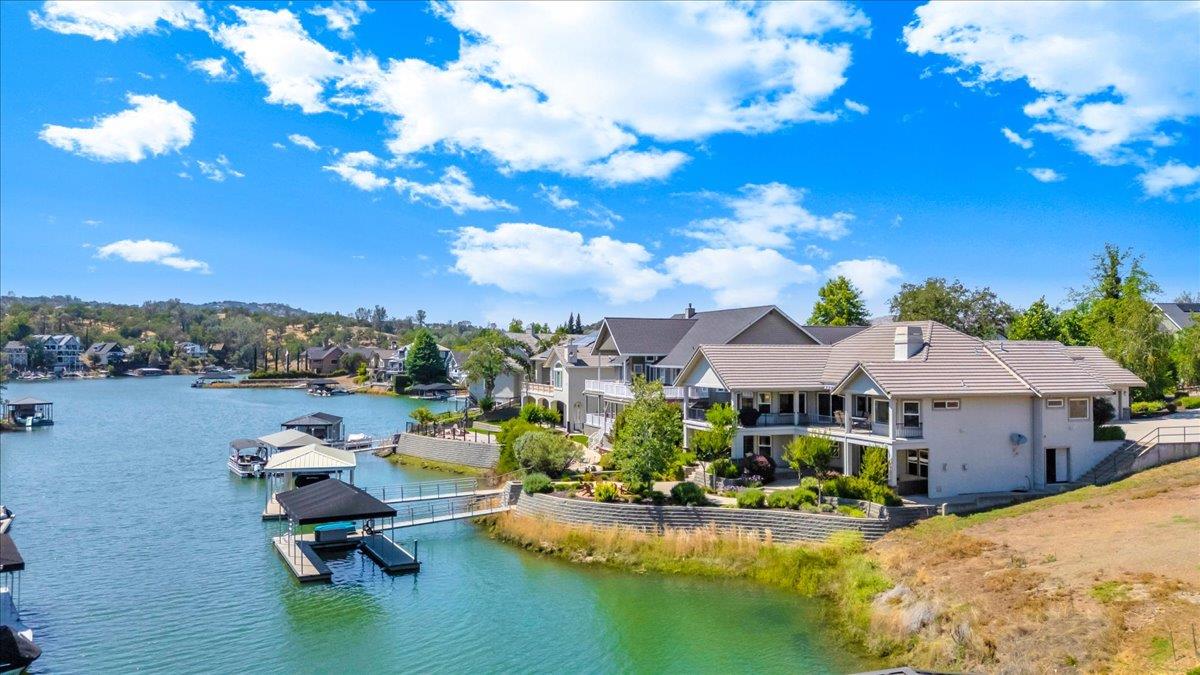 421 Sanguinetti Dr, Copperopolis, CA 95228