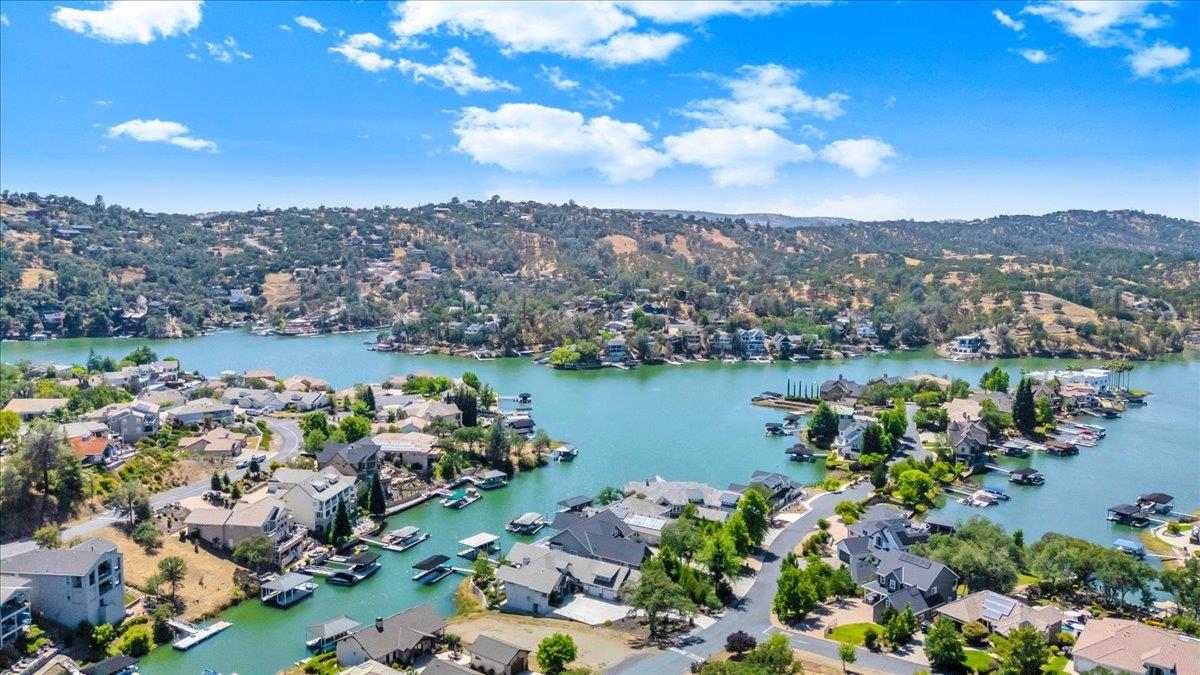 421 Sanguinetti Dr, Copperopolis, CA 95228
