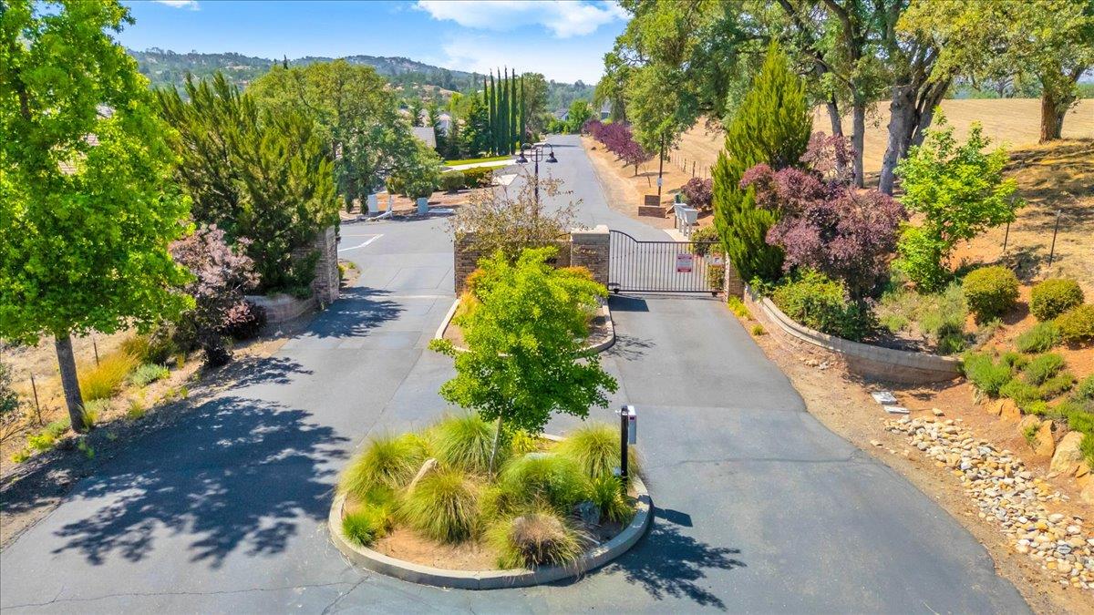 421 Sanguinetti Dr, Copperopolis, CA 95228