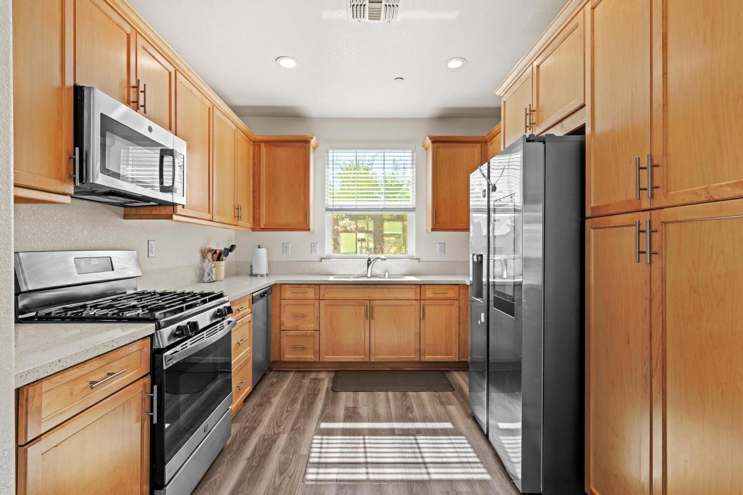 1020 Narada Way, Livingston, CA 95334