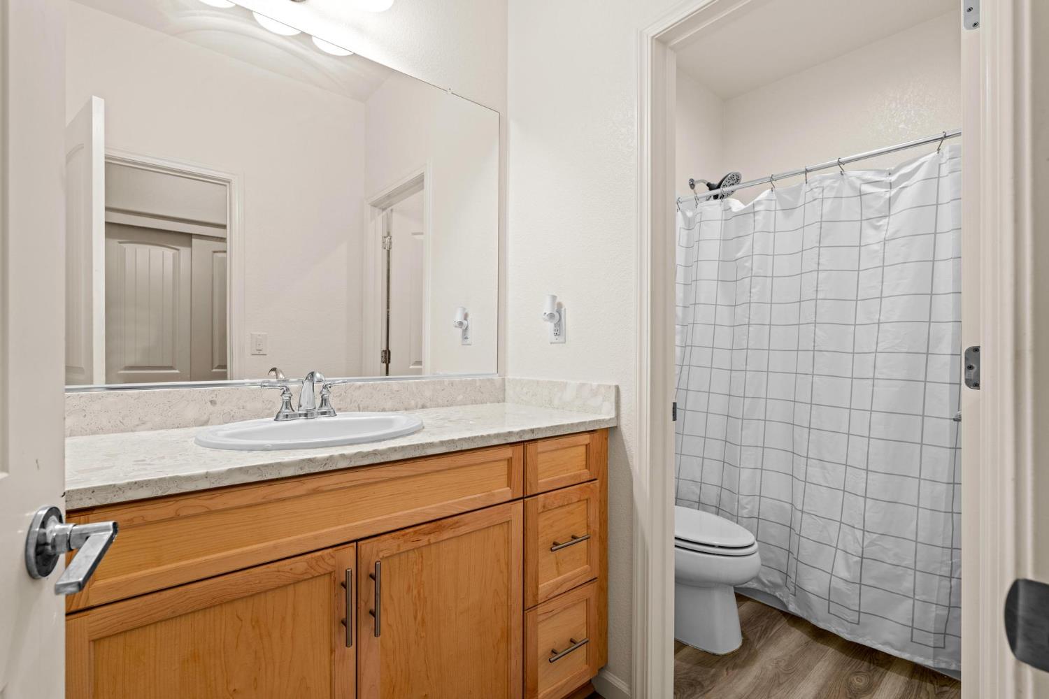 1020 Narada Way, Livingston, CA 95334