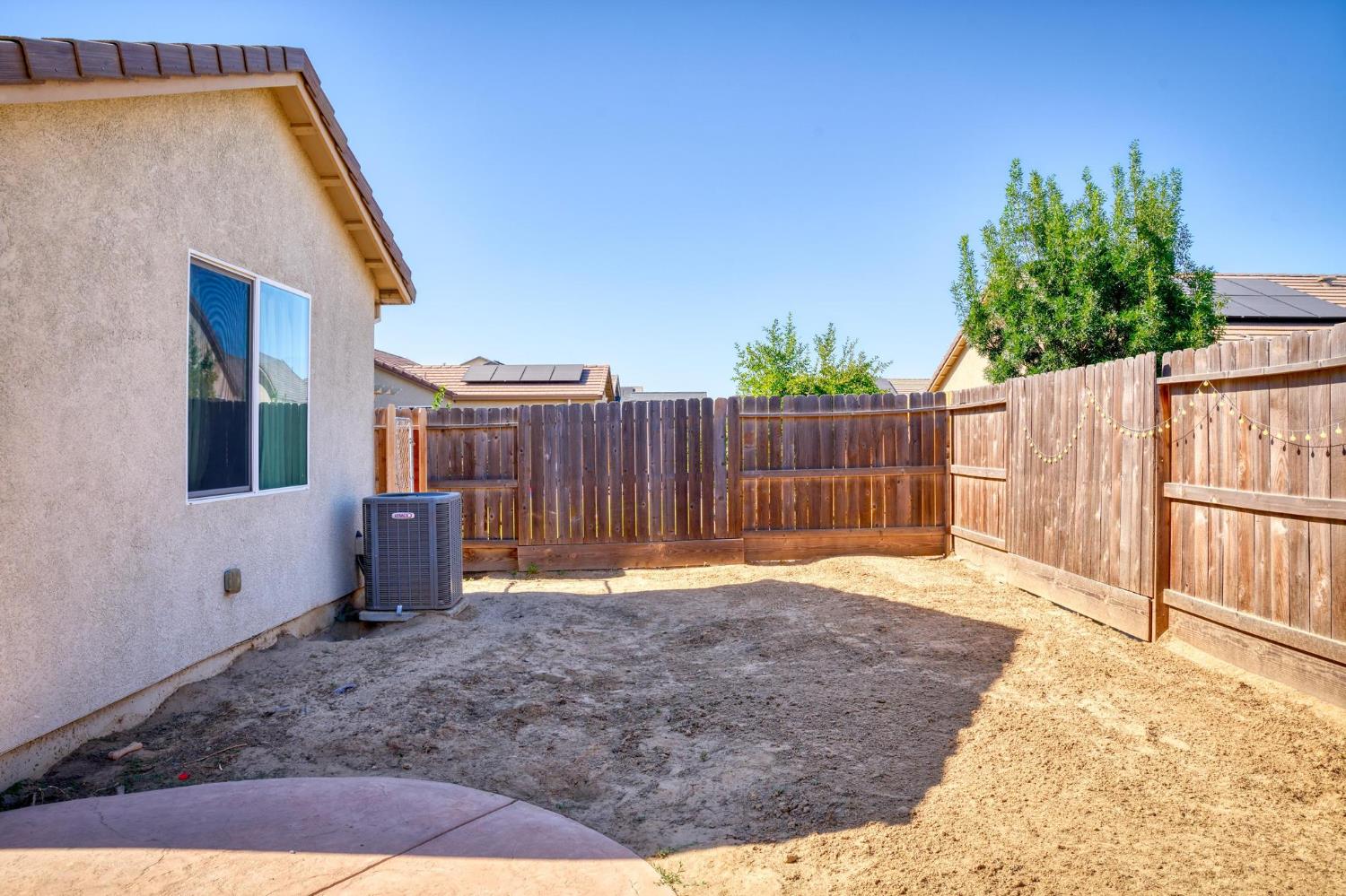 1020 Narada Way, Livingston, CA 95334