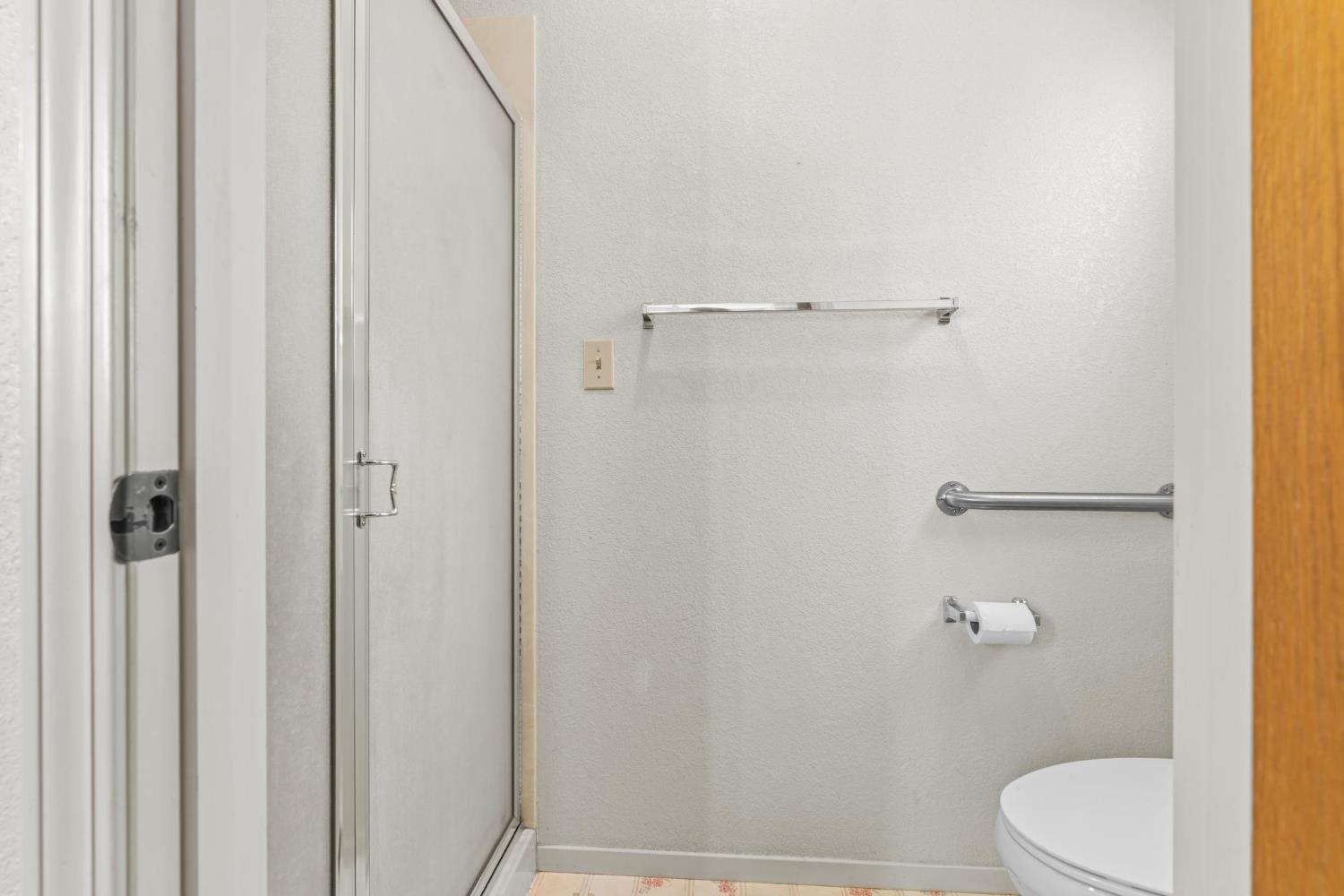 10012 Plaza De Oro Dr, Oakdale, CA 95361