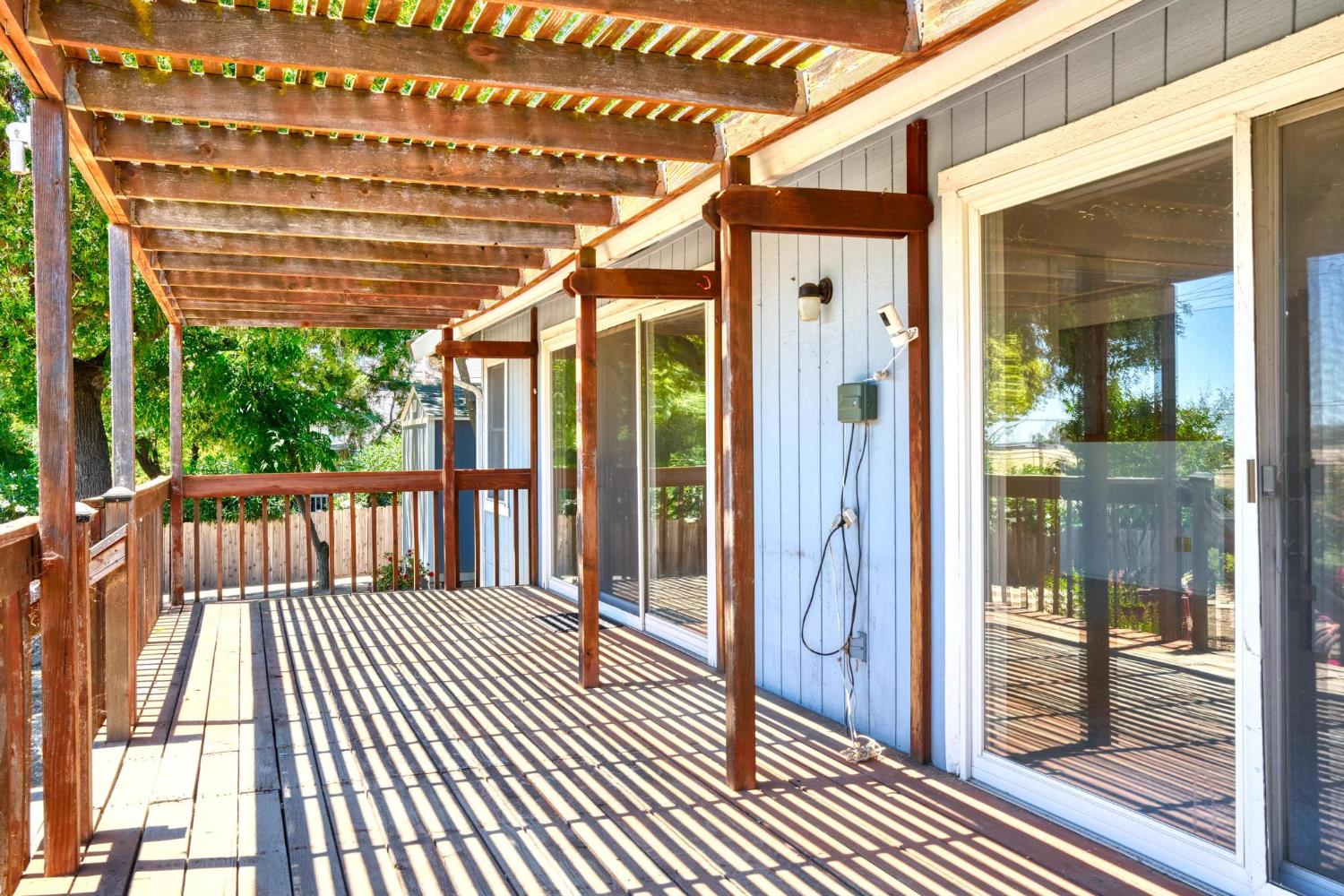 10012 Plaza De Oro Dr, Oakdale, CA 95361