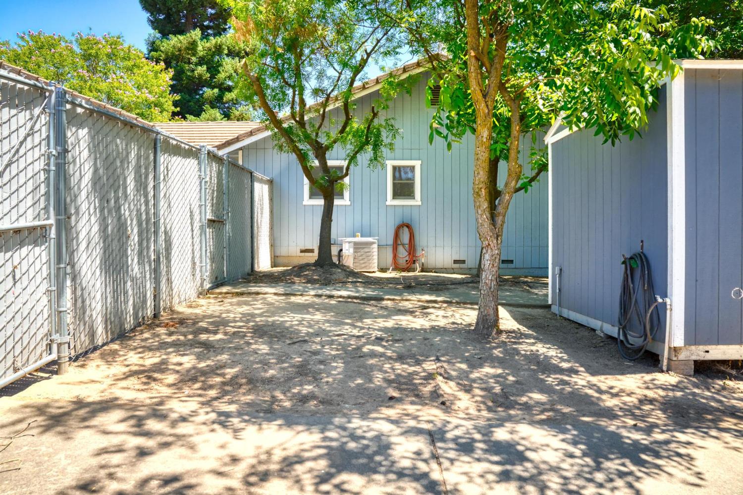 10012 Plaza De Oro Dr, Oakdale, CA 95361