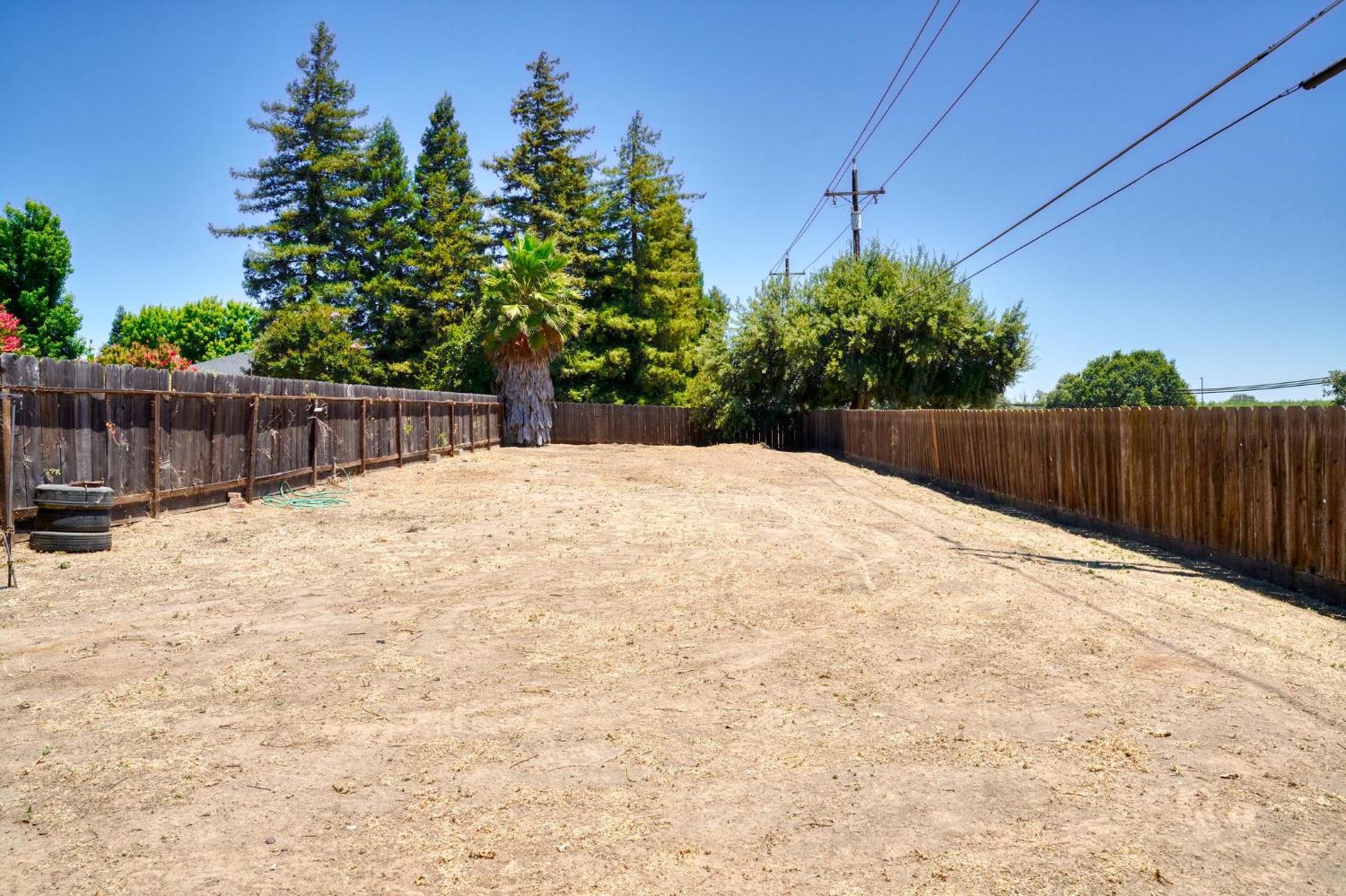 10012 Plaza De Oro Dr, Oakdale, CA 95361