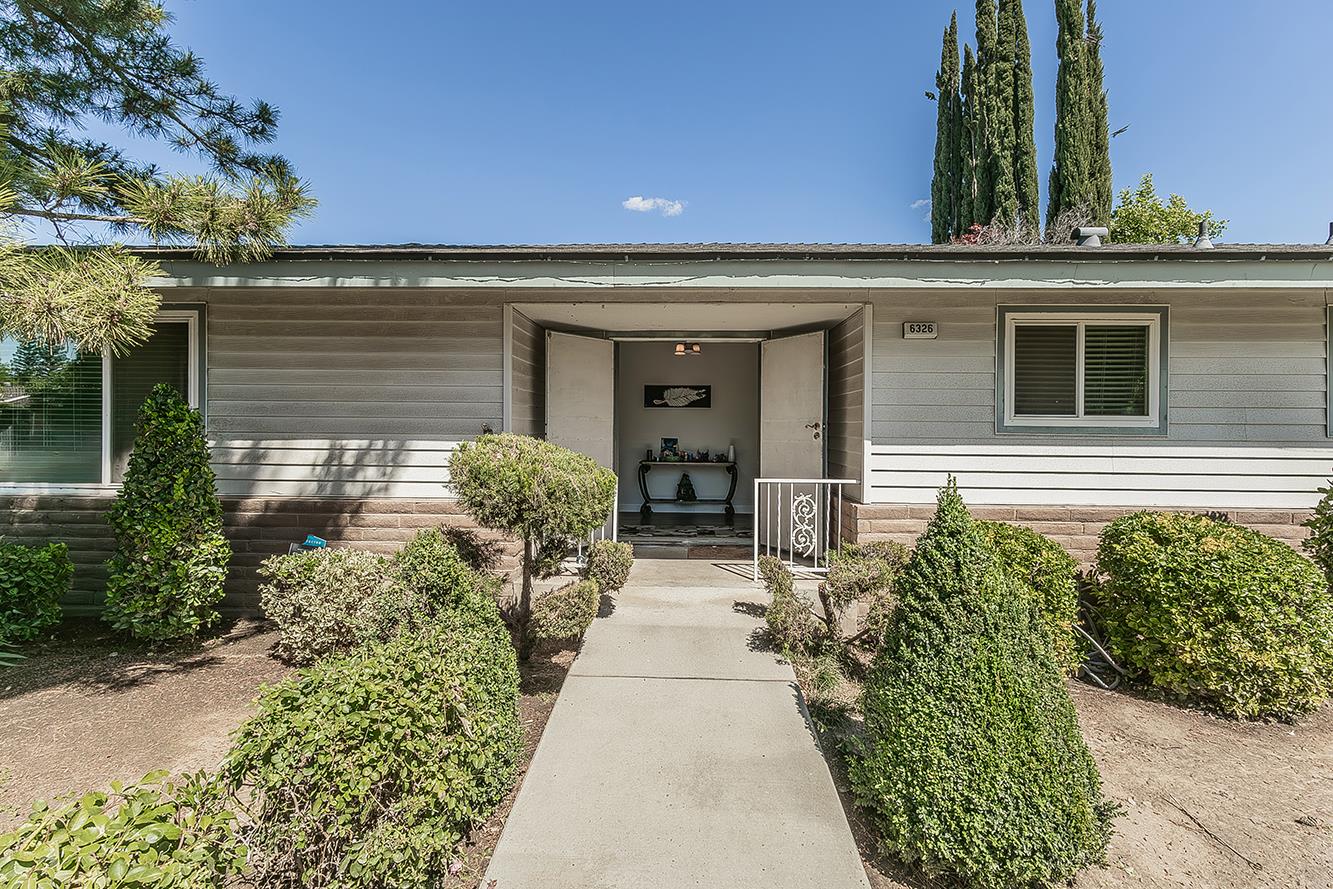 6326 N Bergeron Ave, Fresno, CA 93704