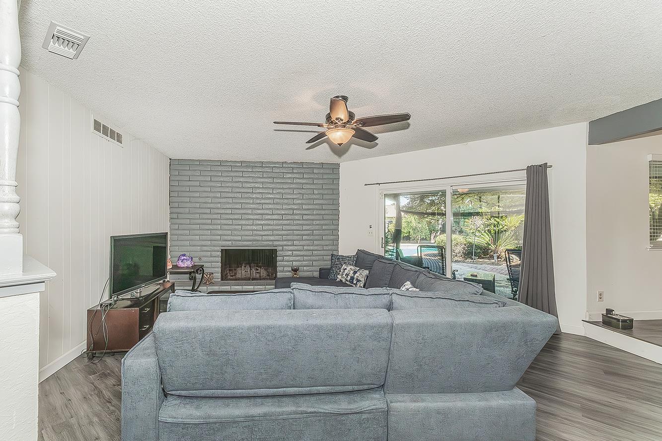 6326 N Bergeron Ave, Fresno, CA 93704