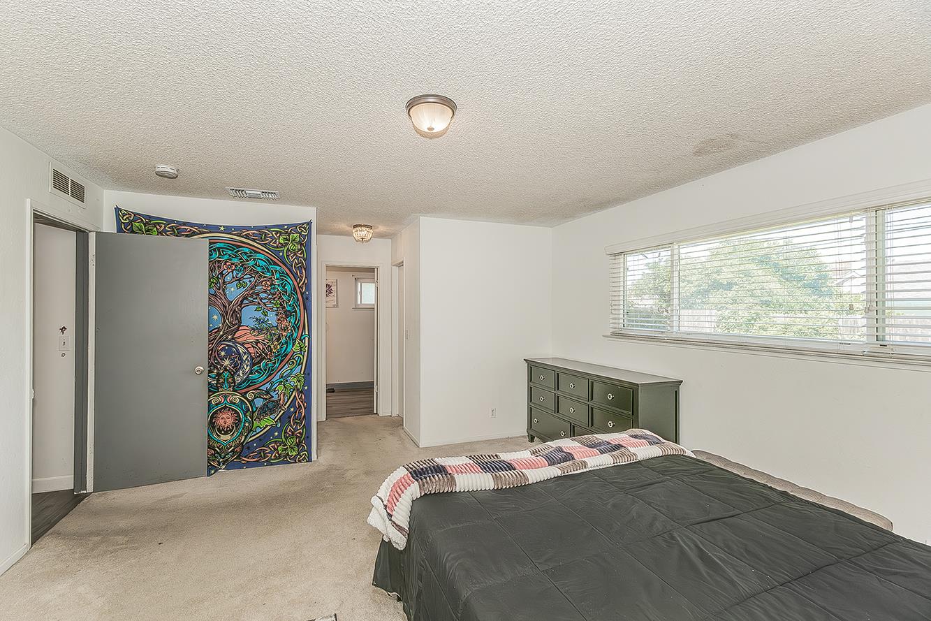 6326 N Bergeron Ave, Fresno, CA 93704