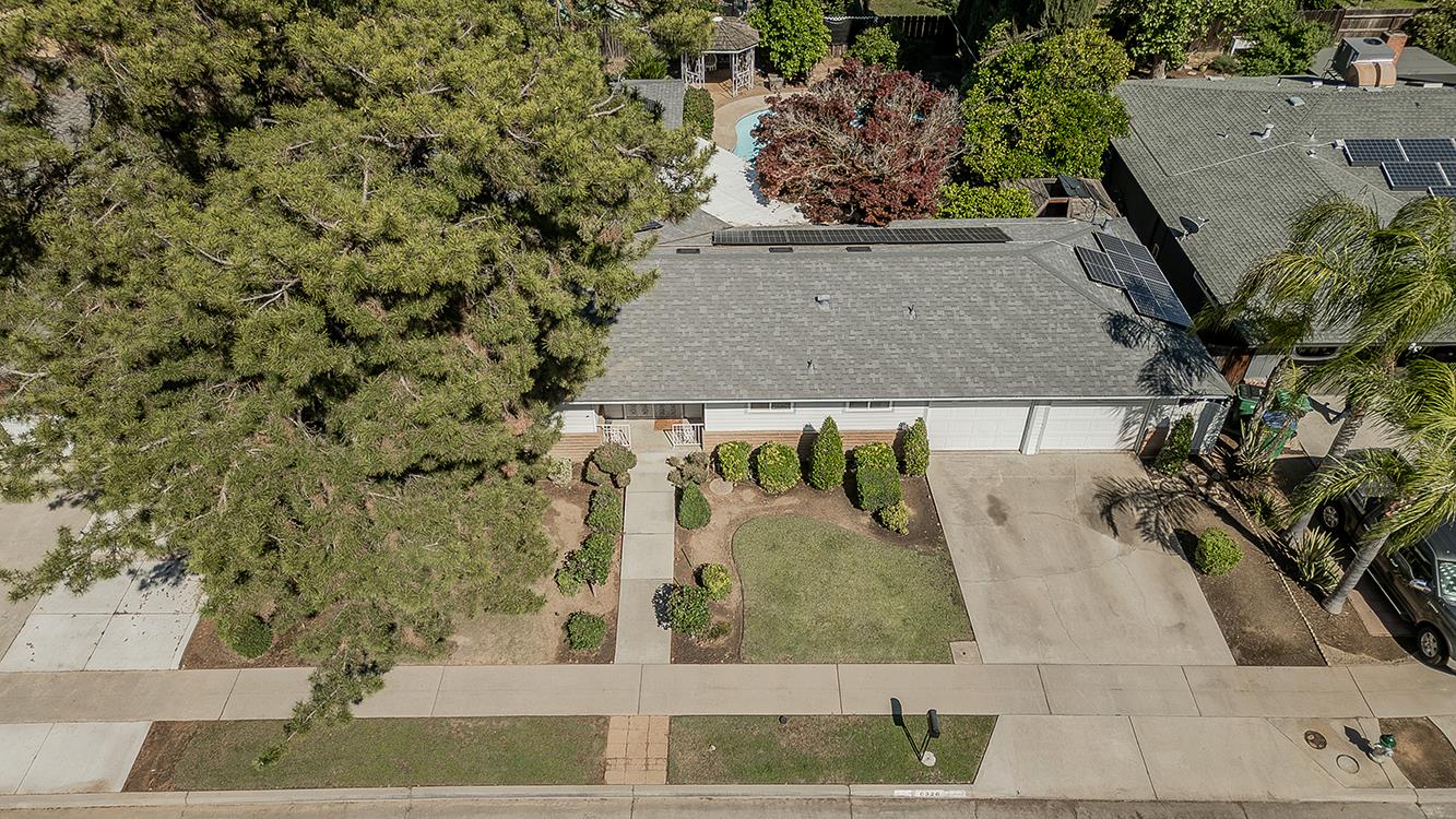 6326 N Bergeron Ave, Fresno, CA 93704
