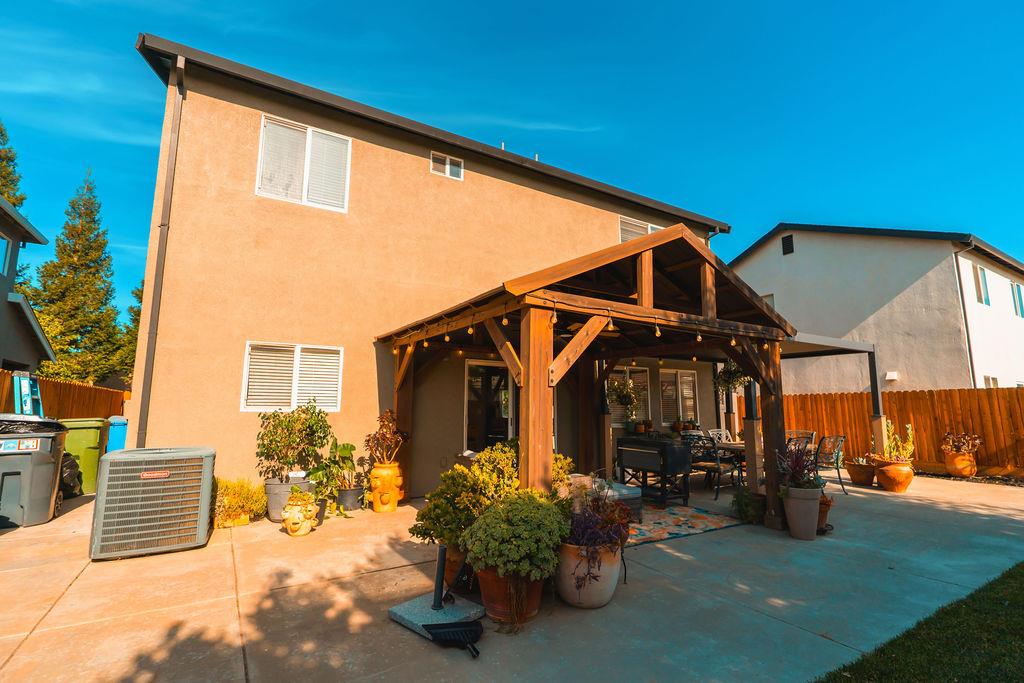 2521 Jubilee Dr, Turlock, CA 95380